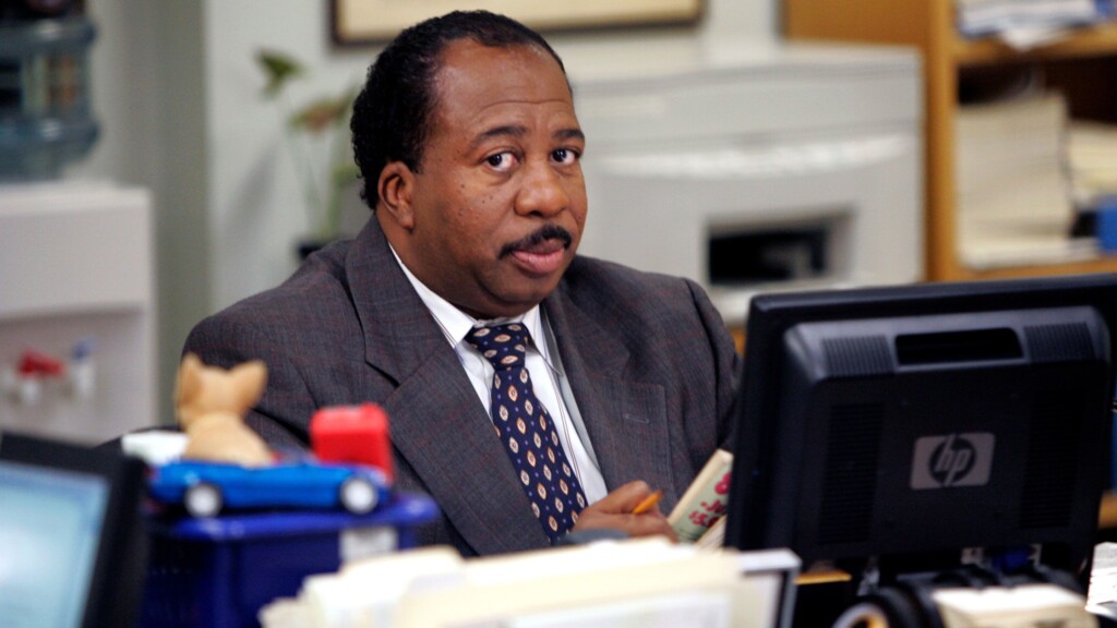 ‘the Office’ Star Leslie David Baker Will Return Kickstarter Money To Fans Who Tried To Get His Spinoff To Air