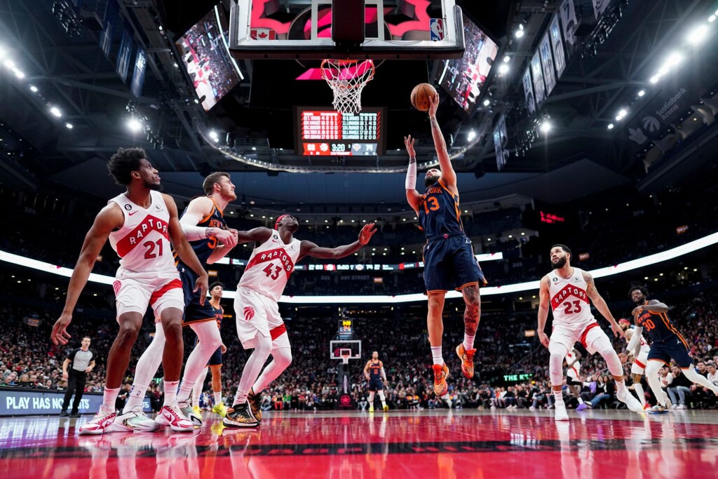 New York Knicks Sue Former Employee, Toronto Raptors Personnel Over Alleged Stolen Proprietary Information
