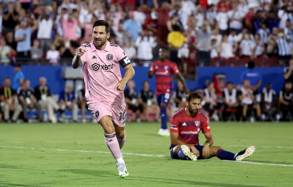 Lionel Messi Scores Twice As Inter Miami Advances To Mls Leagues Cup Quarterfinals On Penalties