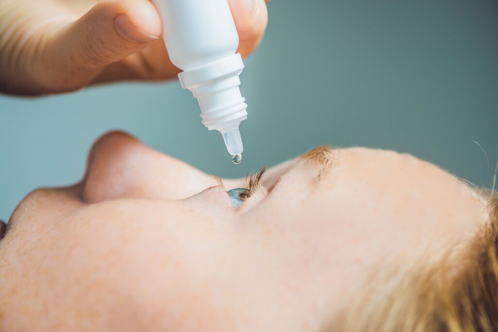Fda Warns Against Using Certain Eye Drops Over Microbial Contamination