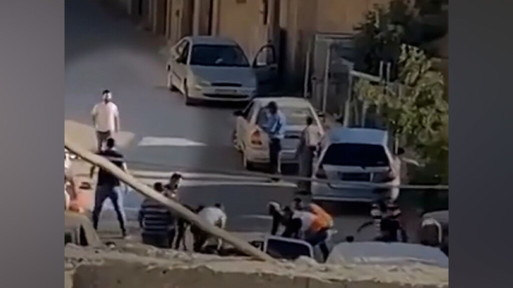 Palestinian Man Shot From Behind By Israeli Security Forces, Video Appears To Show