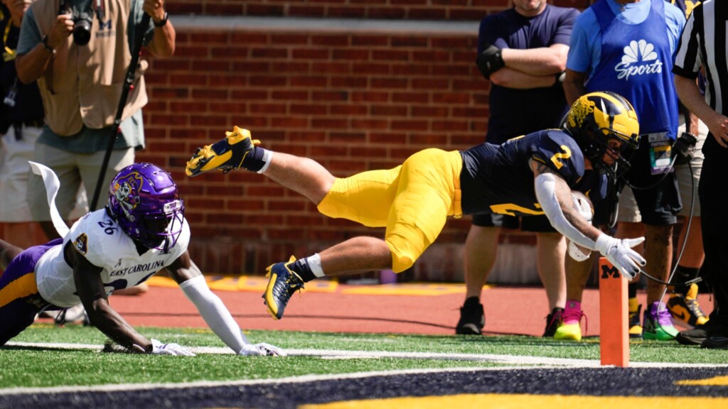 Mccarthy, Michigan Roll By East Carolina
