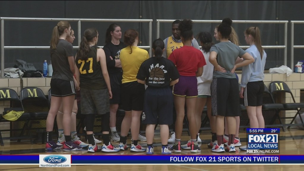 Marshall Girls Basketball