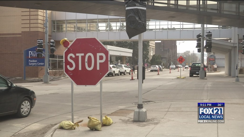 First Street Two Way