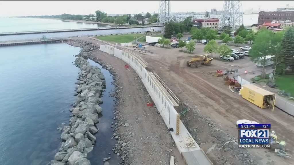 Lakewalk Construction