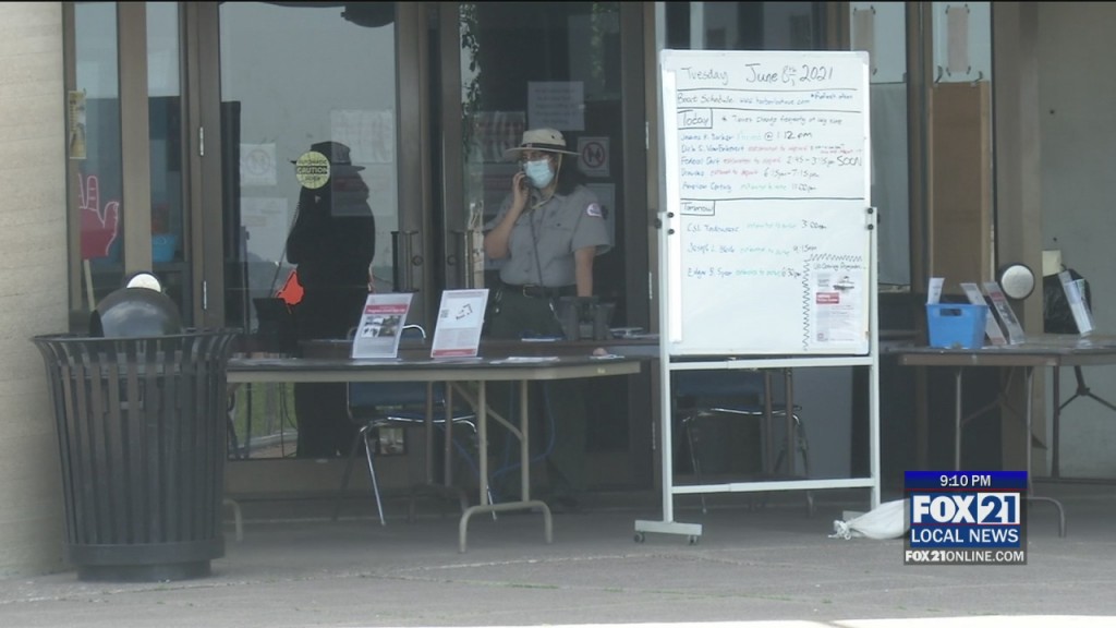Maritime Visitor Desk