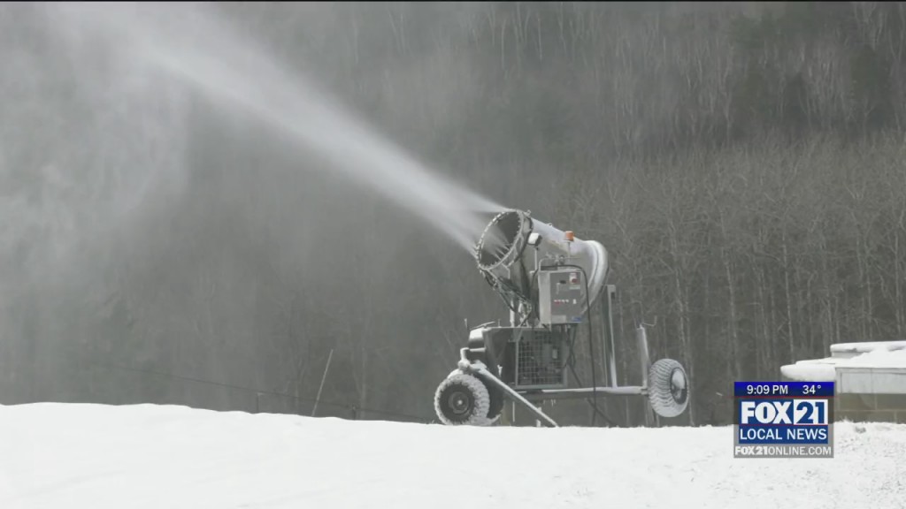 Mont Du Lac Snowmaking