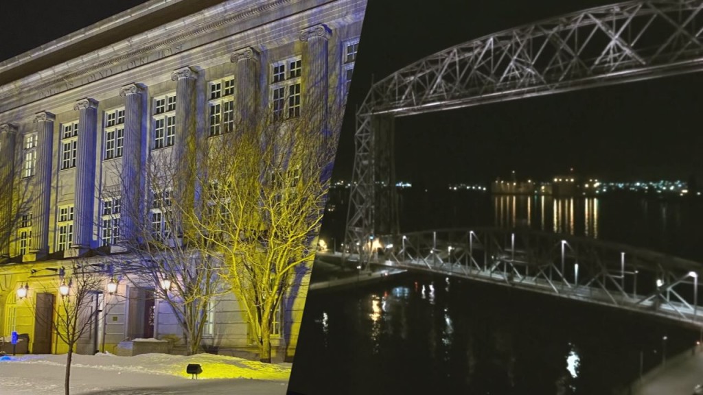 Courthouse Liftbridge