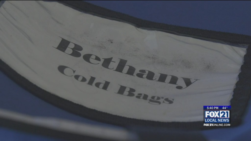 Ecumen Lakeshore Looking For Volunteers To Deliver Meals