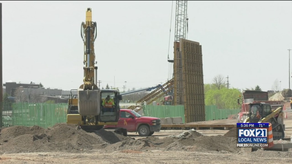 Inter Selected Tracks