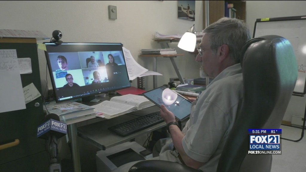 Uws Prof And Ukraine Students