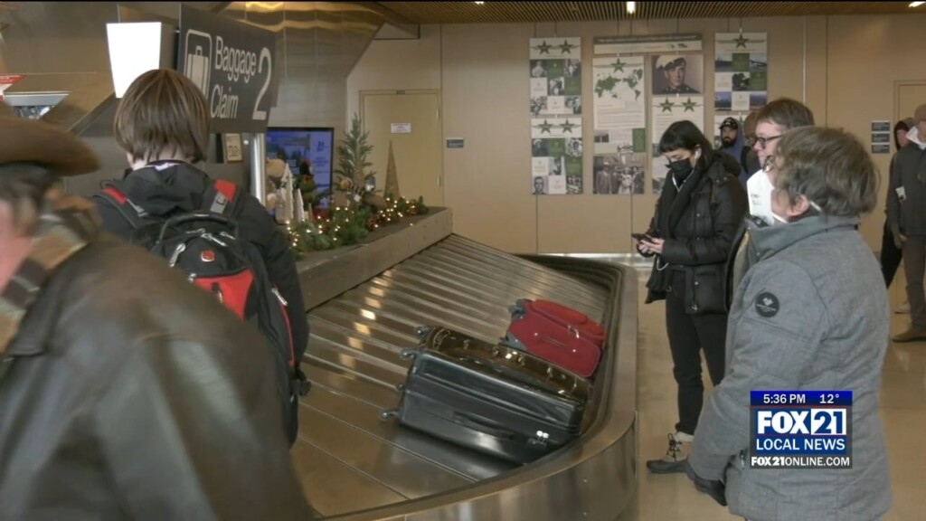 Duluth Airport Day After Christmas