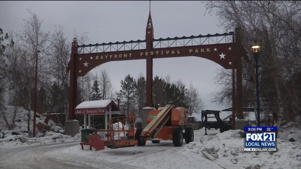 Bentleyville Tear Down