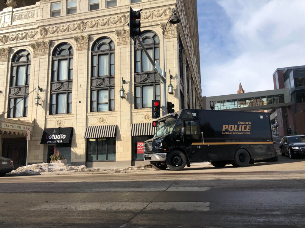 Dpd Standoff