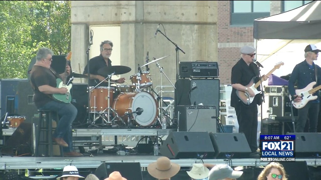 Kqds1 Mon Aug 14 08 00 Selection