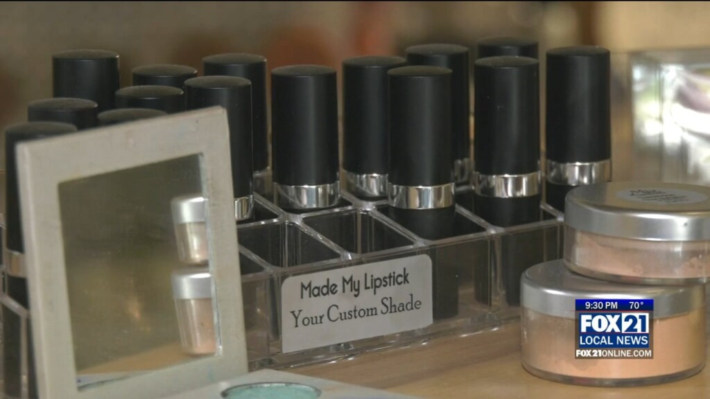 Makeup And Seld Esteem