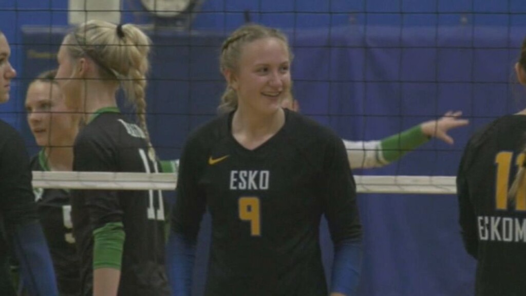 Kyra Johnson, Esko