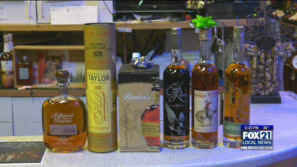 Bourbon Holiday Drinks