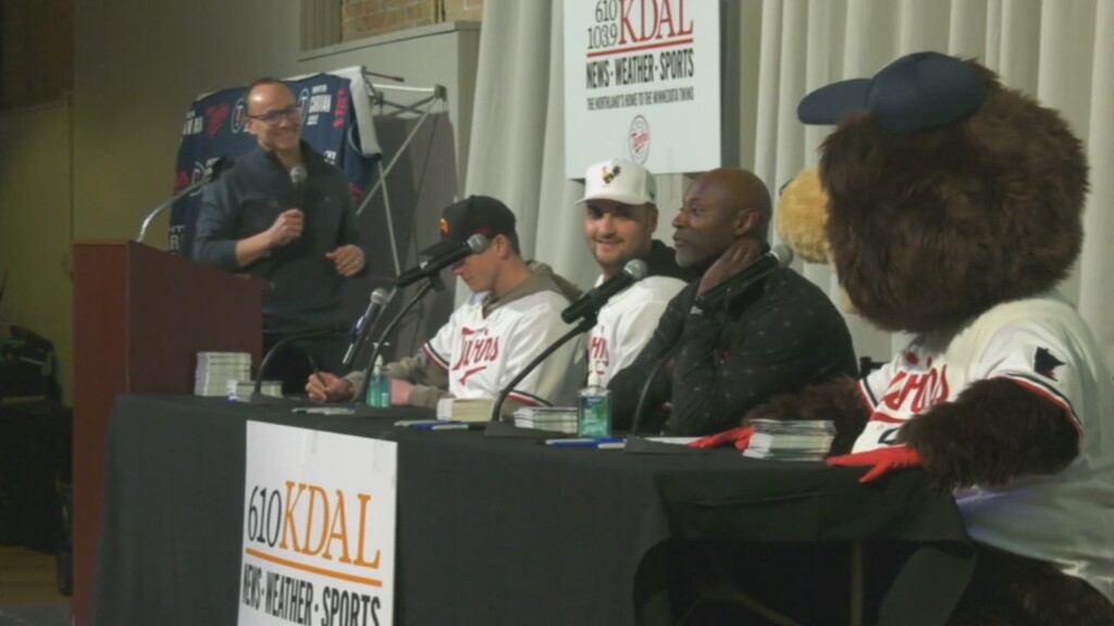 Twins Winter Caravan