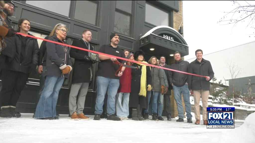 Kqds1 Fri Jan 12 17 00 Selection