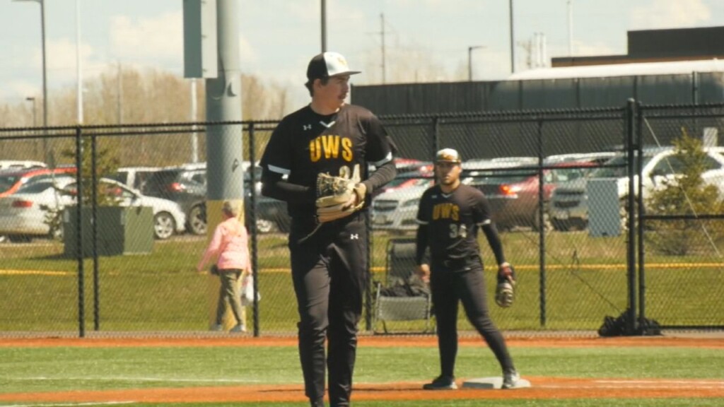 Uws Baseball