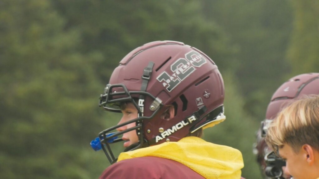 Two Harbors Football