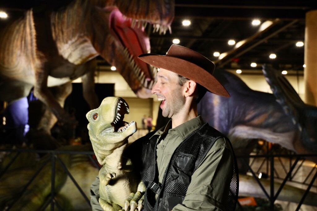 Bronchobrian With Tyson Big Dinos