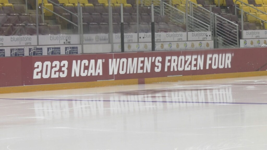 Frozen Four Web 102