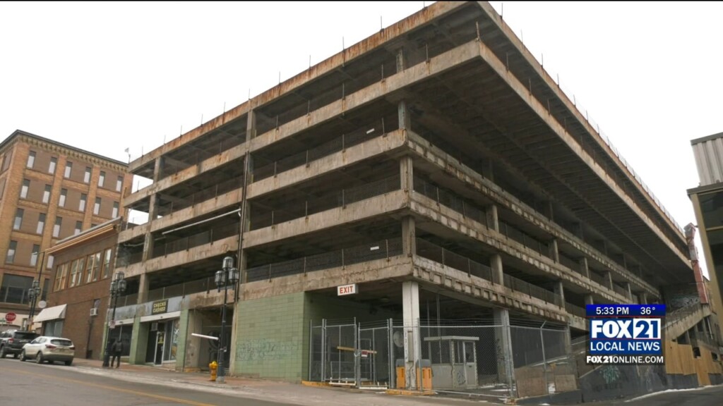 Shoppers Auto Parking Ramp Demolition