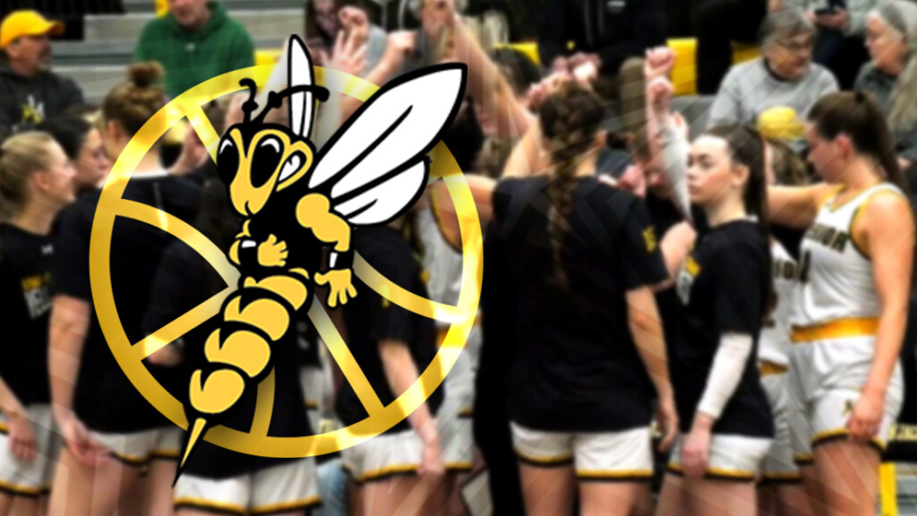 Uwsuperiorbasketballnorthernstar