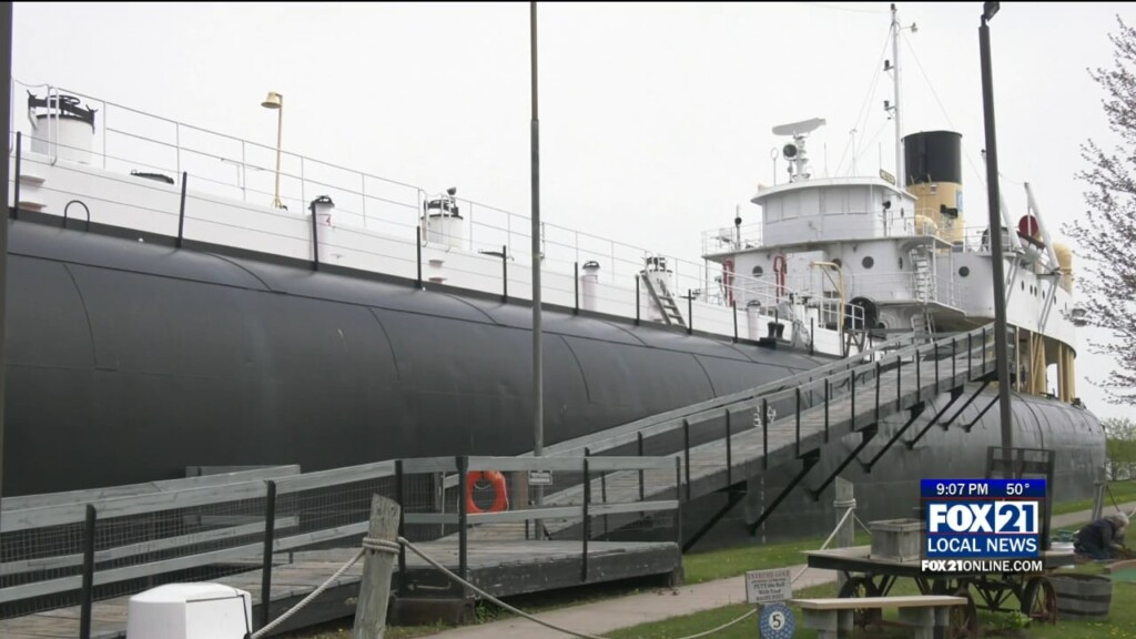 S.s. Meteor Closed For Repairs