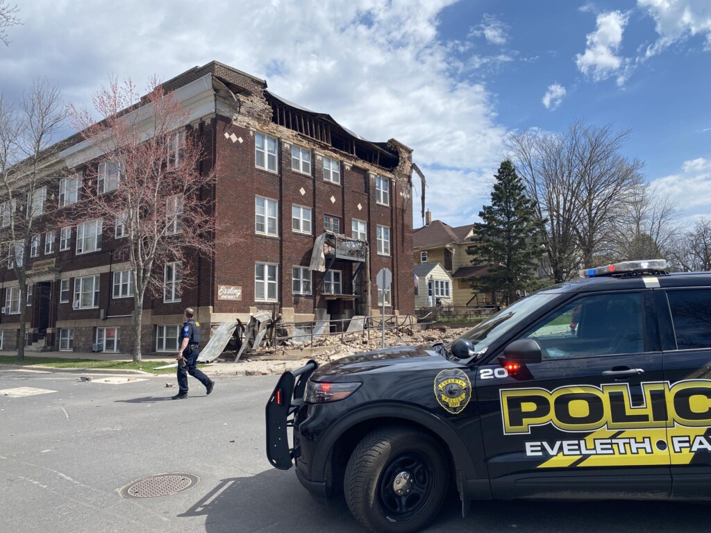 Eveleth Building Collapse