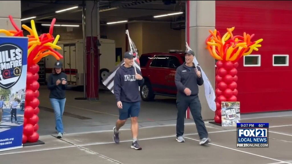 Mn Firefighters Start 150 Mile Walking Journey In Duluth