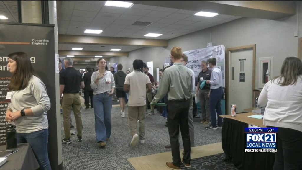 University Of Minnesota Duluth Hosts Stem Job Fair