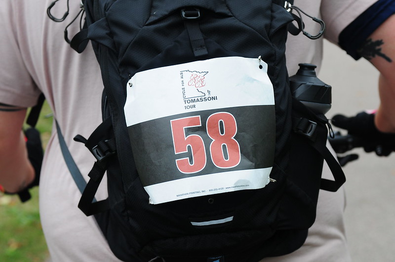 54021038547 84f3e6526f C