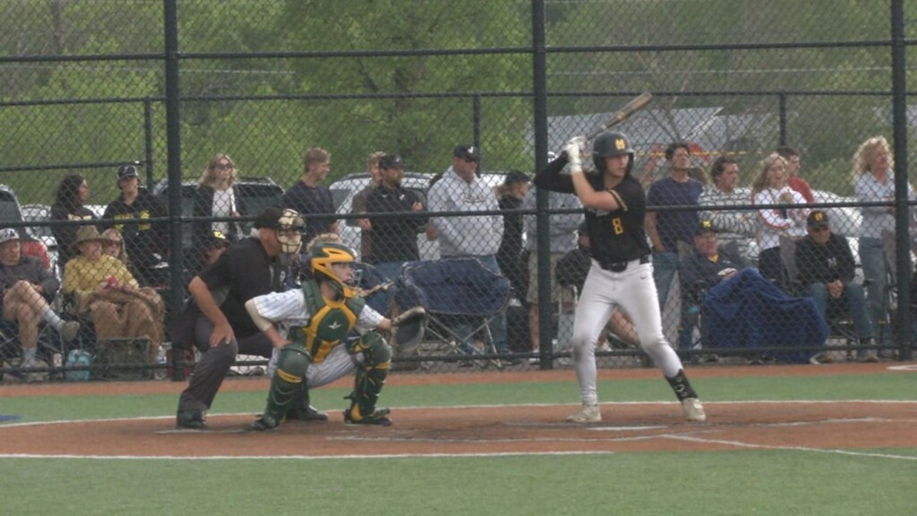 Duluth Marshall Web 1031