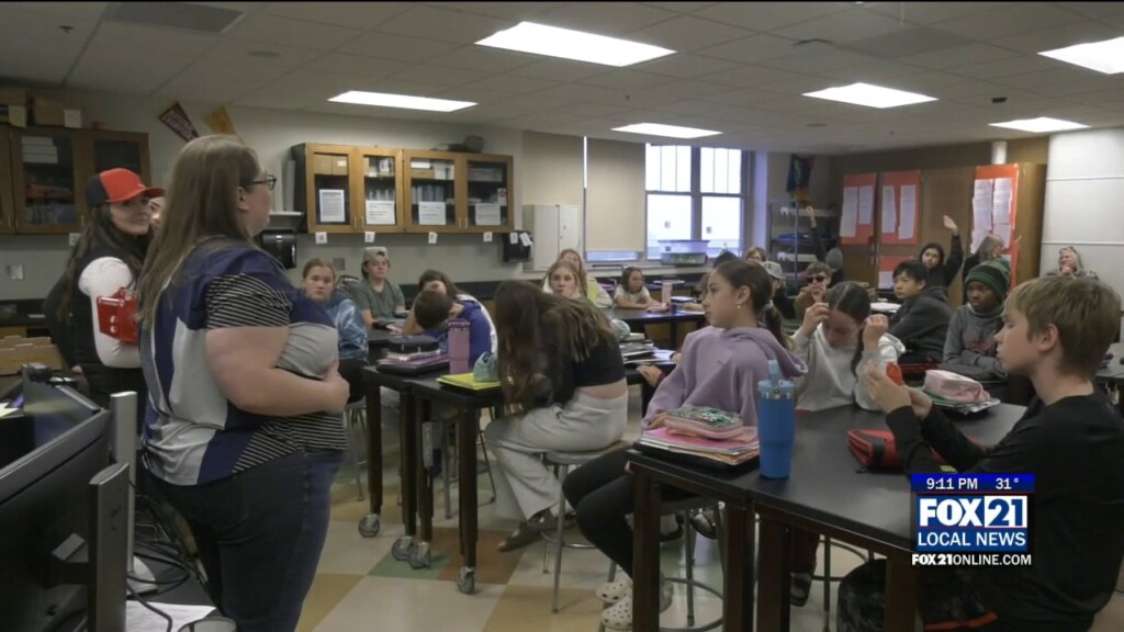 Stempathy Career Fair Inspires Middle Schoolers
