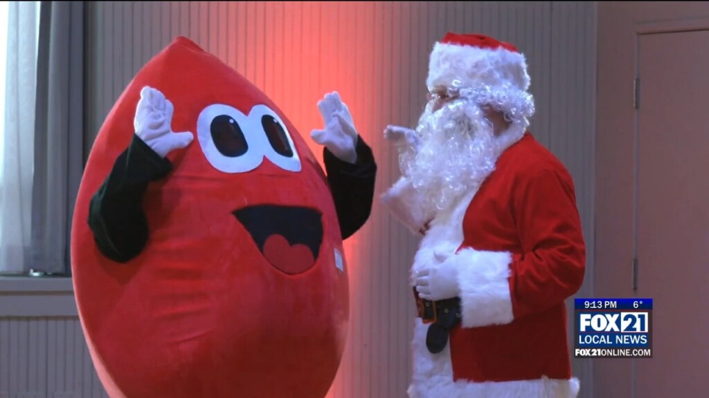'12 Hours Of Giving' Blood Drive Brings Lifesaving Blood During The Holiday Season