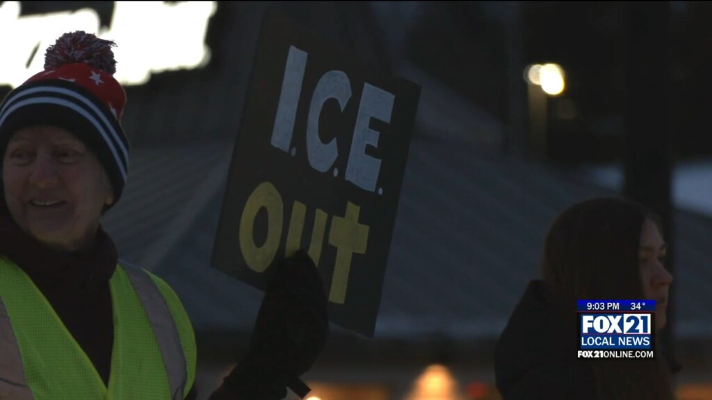 Candlelight Vigil And "ice Out For Good" Protest In Cloquet