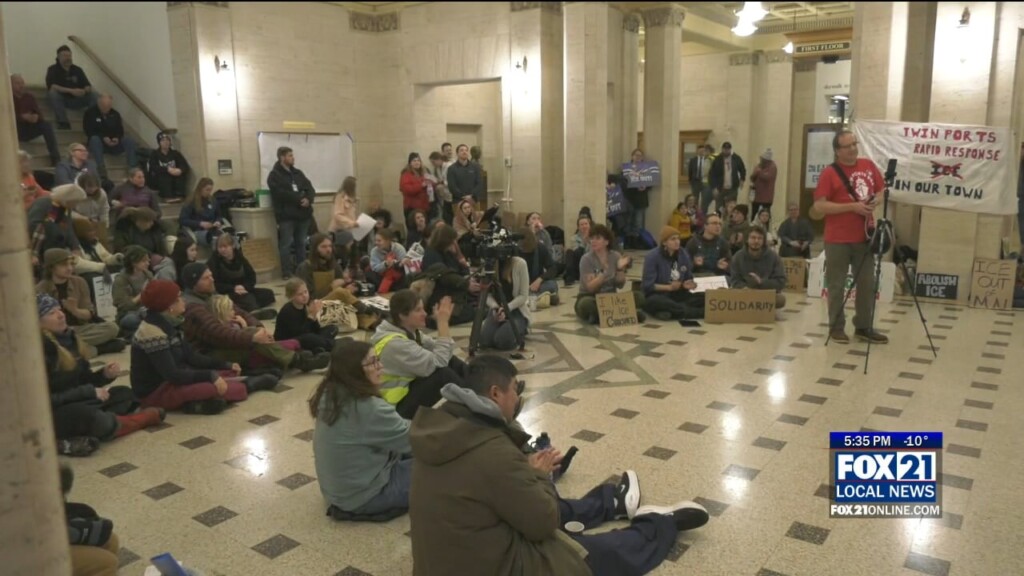 Mayor Reinert Comments On Duluth City Hall Protest