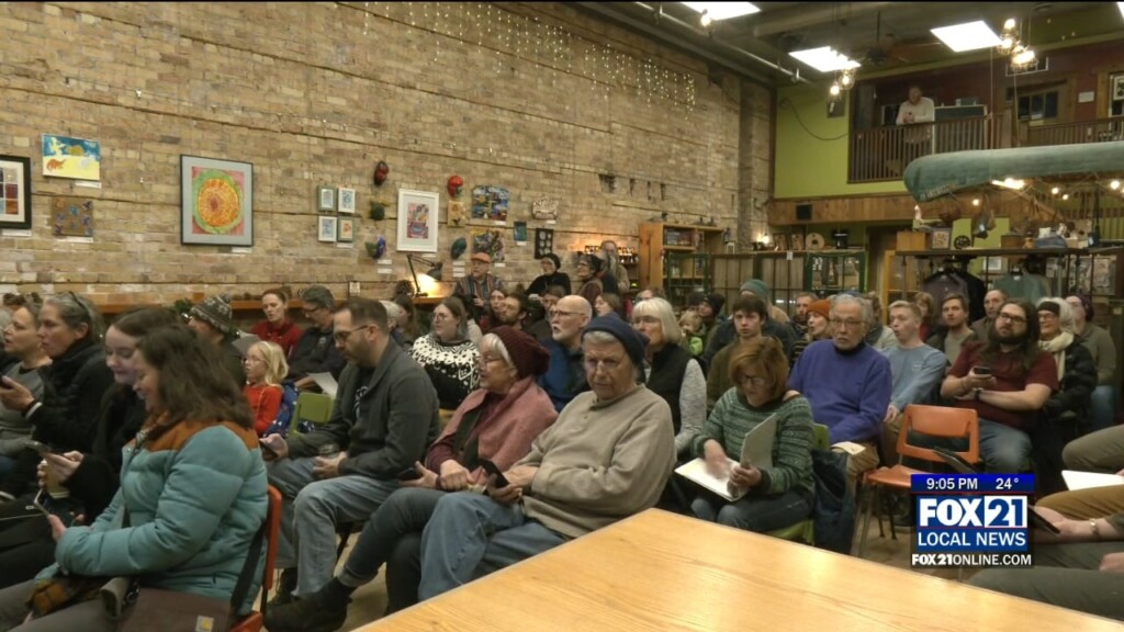 The Twin Ports Sing Sea Shanties