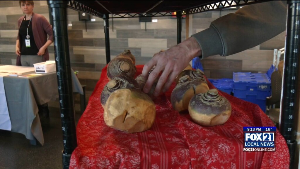 Food Farm Hosts 10th Annual Great Rutabaga Giveaway