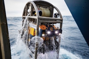 The Millenium Xv Being Recovered On The Ocean Evolution.