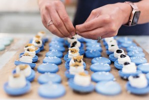 Blueberry Cheesecake Macarons