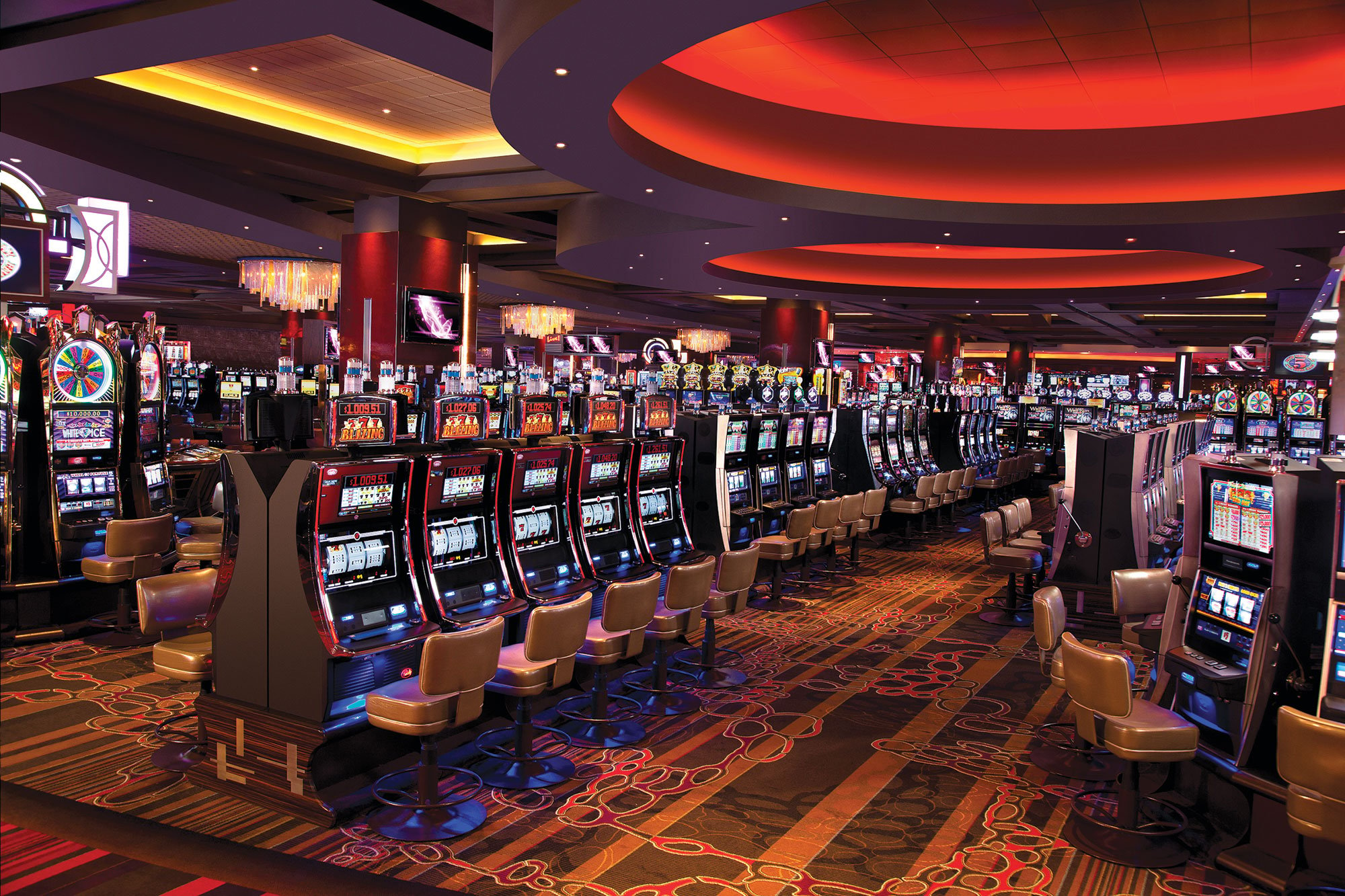 casino host software