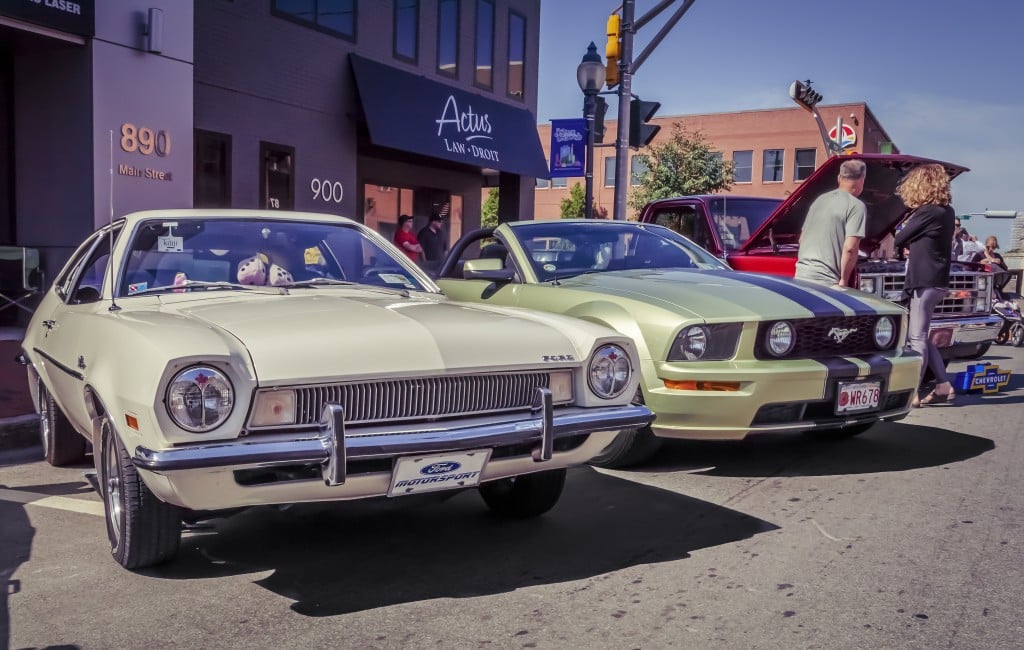 1971 Ford Pinto & 2005 Mustang Gt Convertible
