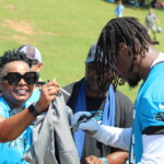 Fans Excited To Get Stuff Signed