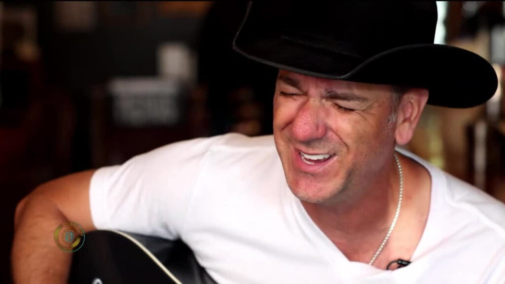Qc Country S2e4 Craig Campbell 1