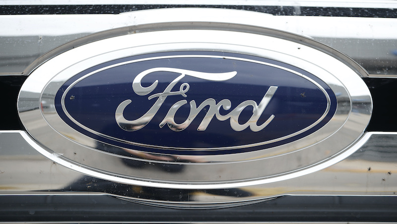 2019 Ford Logo On F 250 Pickup Truck, R M