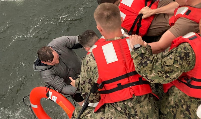 Us Overturned Boat Rescue